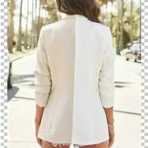 Colorblock Half Ruched Sleeve Blazer - Picture 6 of 6